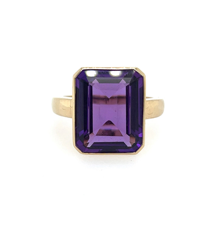 Deep Purple Amethyst Ring