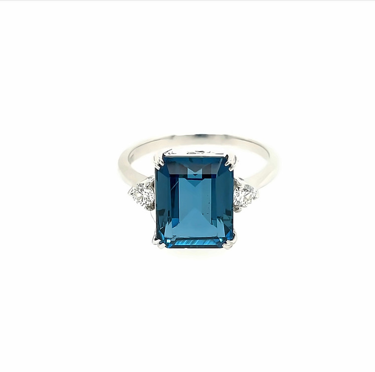 It Shines - Blue Topaz & Diamond Ring