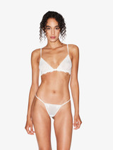 Thong in off-white stretch tulle_1