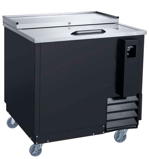 Dukers DHBC36 36-inch commercial bottle cooler front view