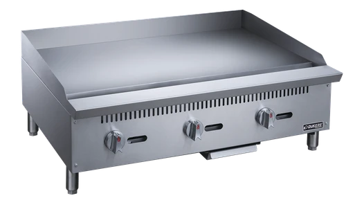 Dukers DCGT36 36-inch commercial griddle front view