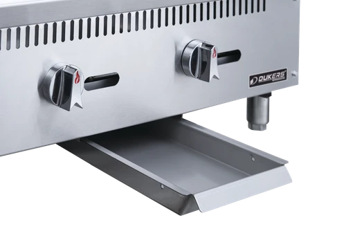Dukers DCGT60 full-length removable drip pan