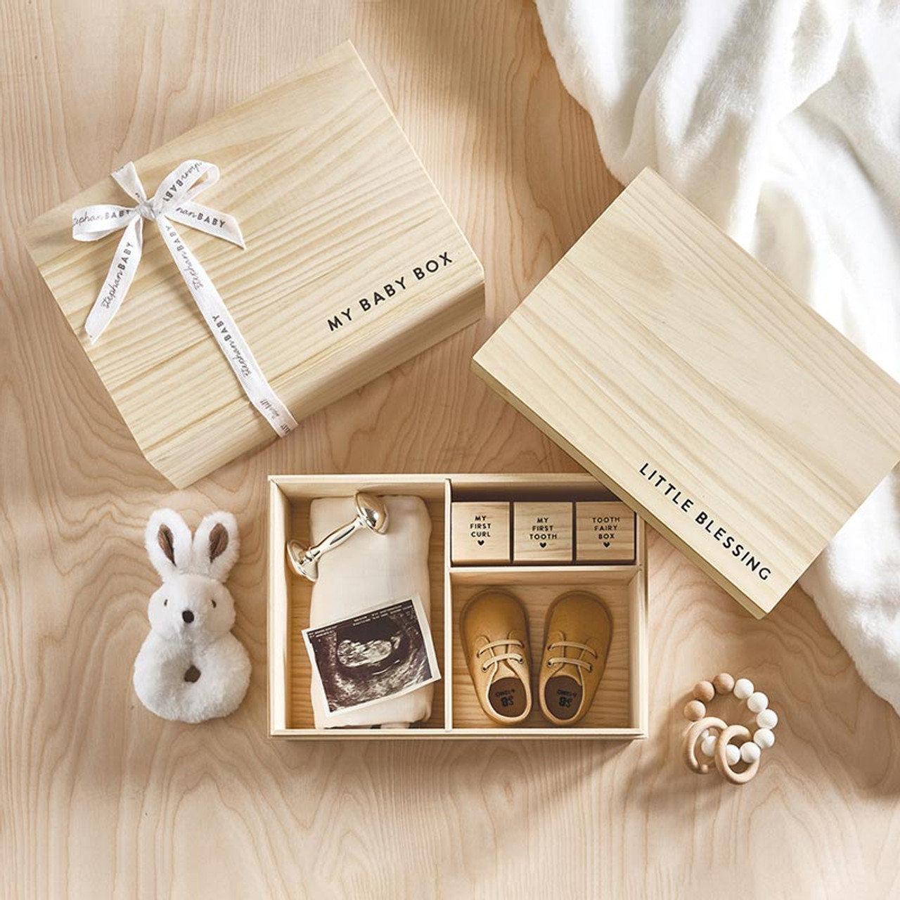 SHOP KEEPSAKE BOXES
