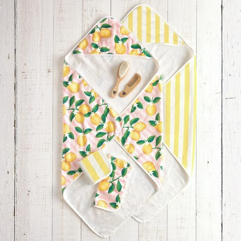SHOP HOODED TOWELS
