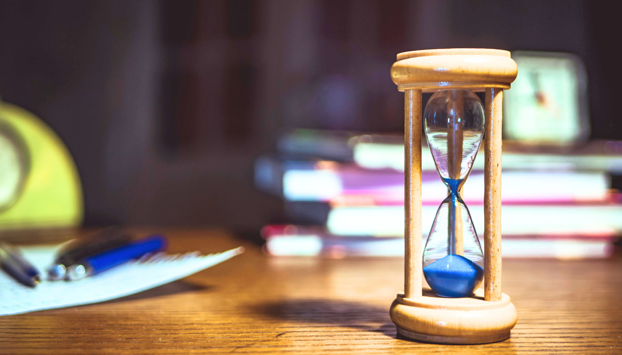 clear picking bins stacked to form a rainbow shape