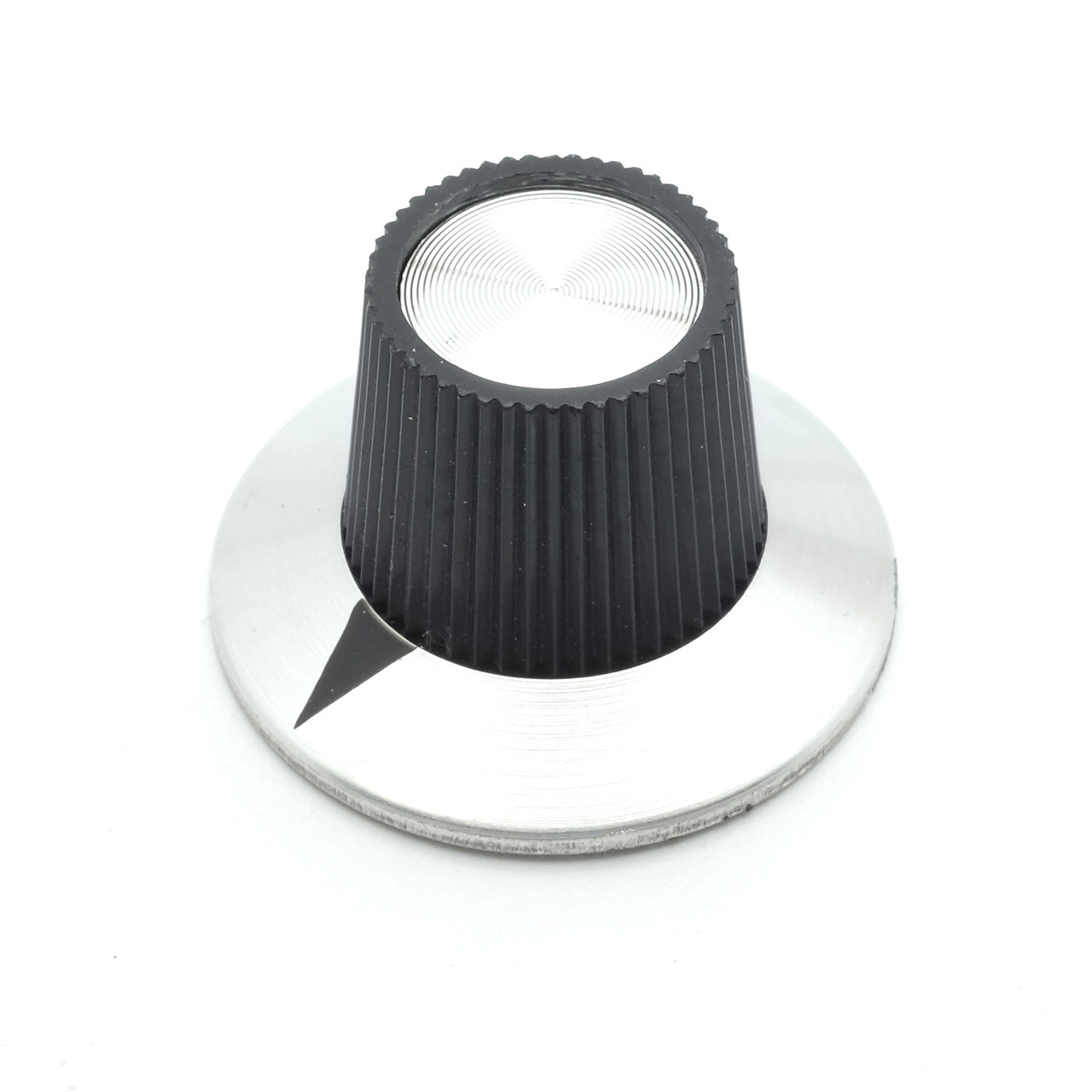 Flying Saucer Skirt Knob 30mm Medium Arrow