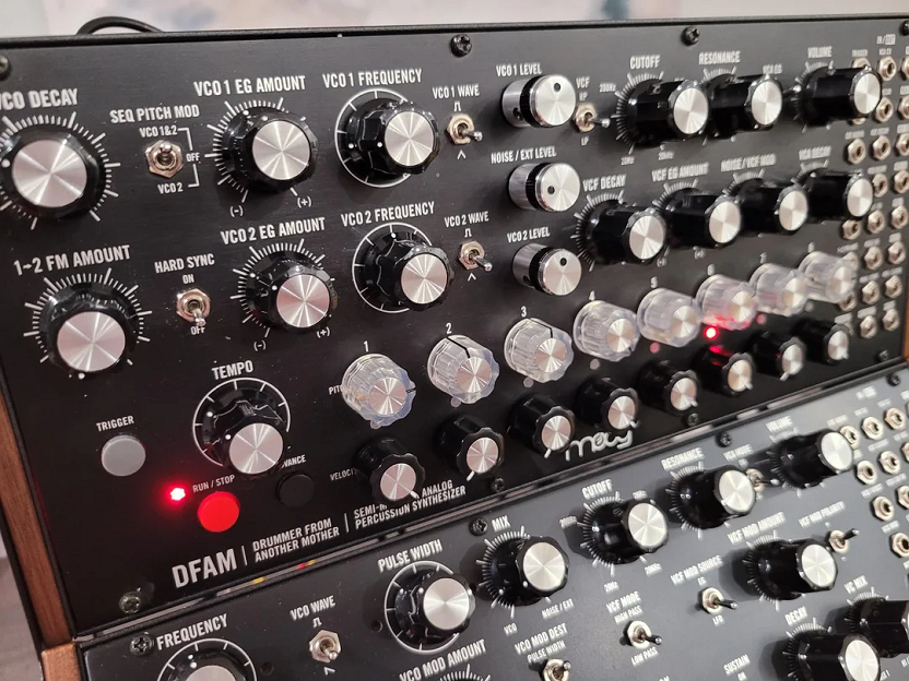 Upgrade Knobs on the Moog DFAM Synthesizer (and other Eurorack systems ...