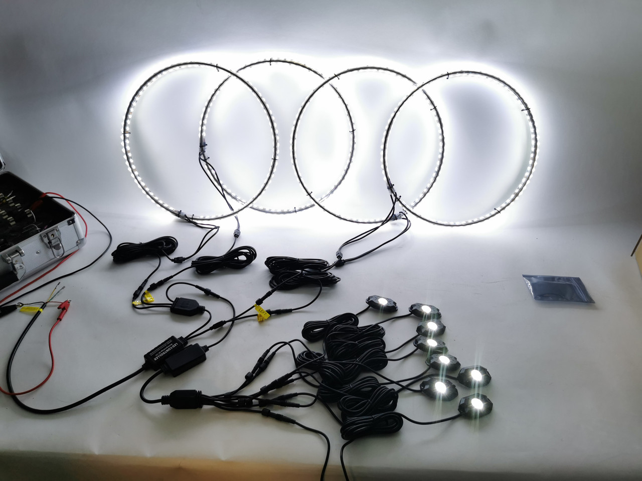 LED Wheel Light Kit White with Amber Signal and 8 Rock Lights Wireless