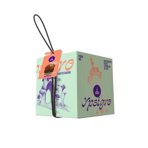 Ypsigro Panettone with Mulberries & Milk Chocolate - 750g