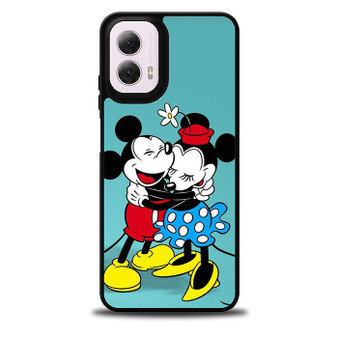Minnie And Mickey Hugging Motorola Moto G 5G 2024/ Moto G 5G 2025 Case