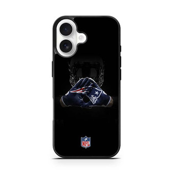 New England Patriots American football Gloves iPhone 17 Case