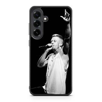 Singing Macklemore Samsung Galaxy S25 FE Case