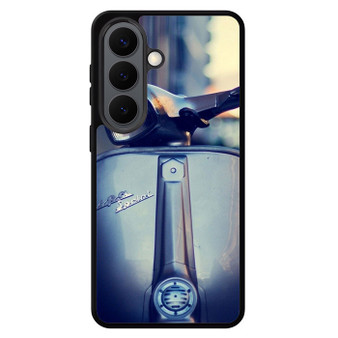 Vespa Old But Gold Samsung Galaxy S26 Series Case