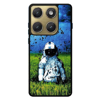 Brand new deja entendu grass Motorola Edge 2026 Case