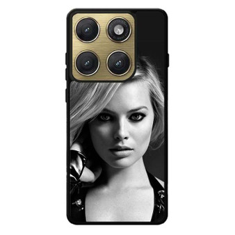 Margot Robbie Motorola Edge 2026 Case