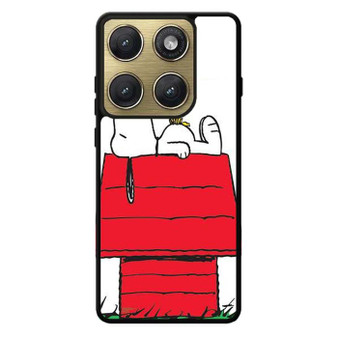 Snoopy and woodstock Motorola Edge 2026 Case