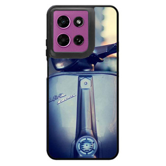 Vespa Old But Gold Motorola Moto G 2026 Case
