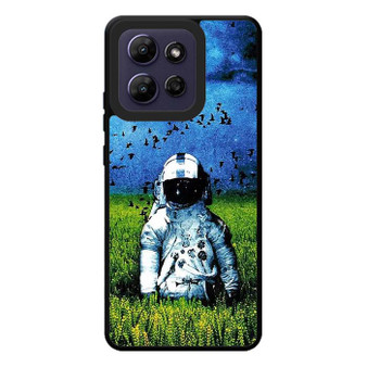 Brand new deja entendu grass Motorola Moto G Play 2026 Case