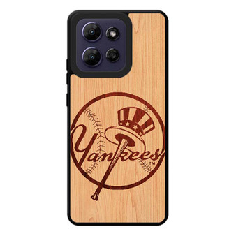 yankees wood Motorola Moto G Play 2026 Case