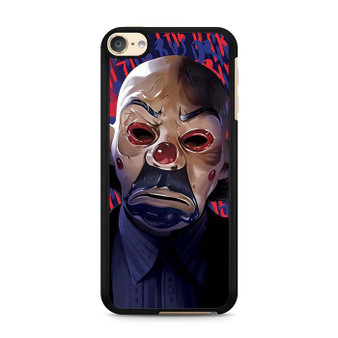 Joker in Batman The Dark Knight iPod Touch 6 Case