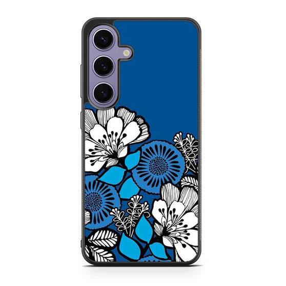 Blue Flora Motif Samsung Galaxy S24 Case