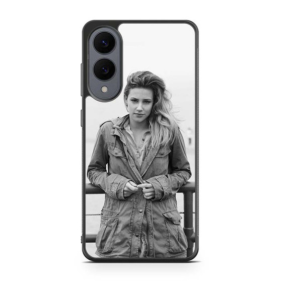 Riverdale Lili Reinhart As Betty Cooper Samsung Galaxy S25 Edge Case