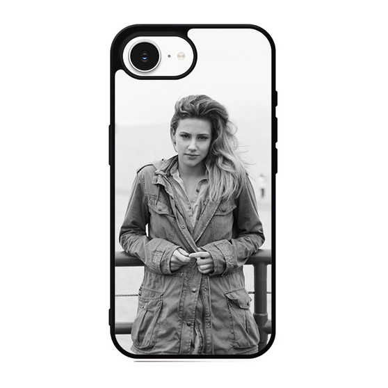 Riverdale Lili Reinhart As Betty Cooper iPhone 17e Case