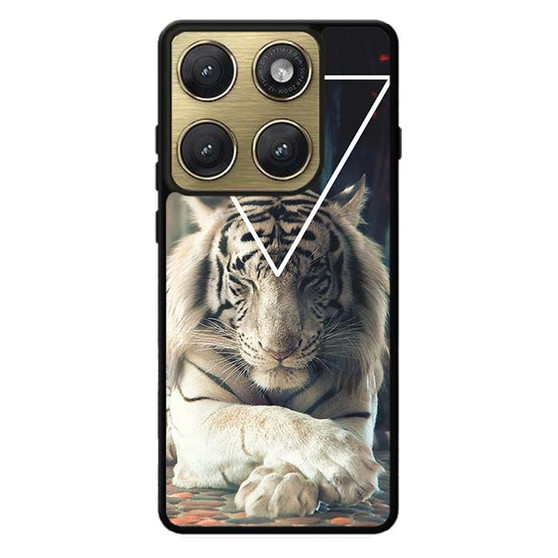 White Tiger Motorola Edge 2026 Case