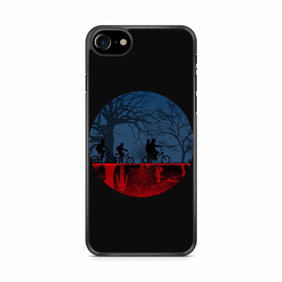 Stranger Things Squad Adventure iPhone SE 2020 Case
