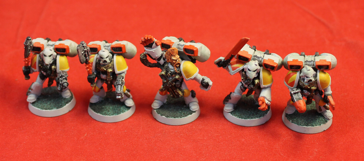 Warhammer 40K-Space Wolves-Assault Squad Metal/Plastic X5 - Lot 101