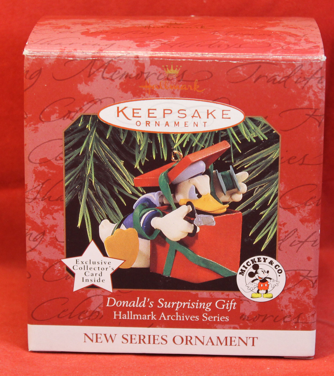 Disney Christmas Ornament - Donald's Surprising Gift