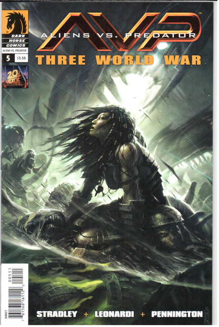 AVP Aliens Vs Predator Three World War #5 NM- 9.2 AVP Aliens Vs Predator Three World War #5 NM- 9.2