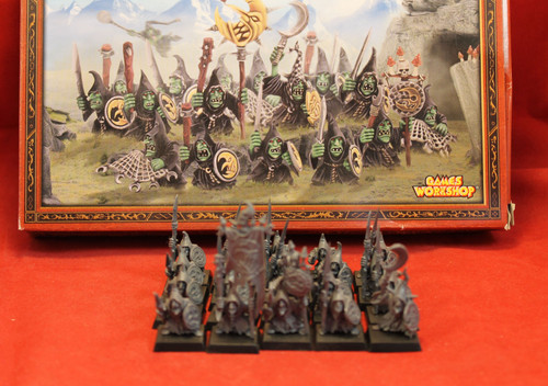Warhammer Fantasy-Orcs & Goblins-Night Goblins - Plastic X20 - Lot 102 Warhammer Fantasy-Orcs & Goblins-Night Goblins - Plastic X20 - Lot 102