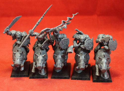 Warhammer Fantasy-Orcs & Goblins-Orc Boar Boyz - Plastic X5 - Lot 101 Warhammer Fantasy-Orcs & Goblins-Orc Boar Boyz - Plastic X5 - Lot 101