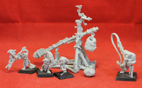 Warhammer Fantasy-Orcs & Goblins-Rock Lobber - Plastic X1 -Lot 101 Warhammer Fantasy-Orcs & Goblins-Rock Lobber - Plastic X1 -Lot 101