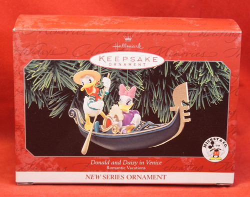 Disney Christmas Ornament - Donald Daisy in Venice