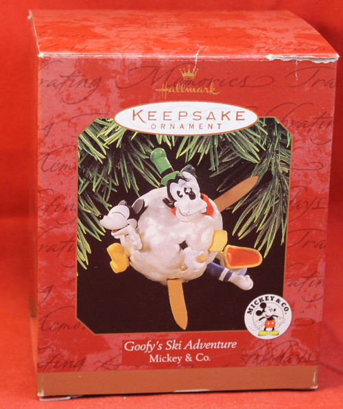 Disney Christmas Ornament - Goofy's Ski Adventure