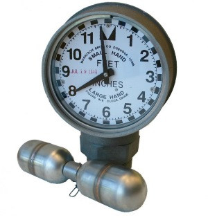 Morrison Bros. 2 in. Female NPT 818 Clock Gauge w/ Standard Float