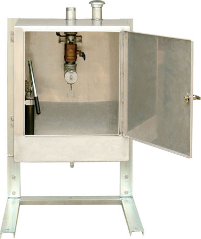 Clay & Bailey "Fuel Station" Spill Containment 10 Gallon John M