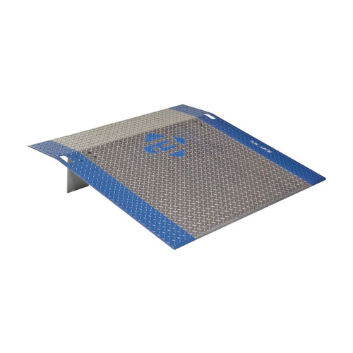 Bluff B3624 36 in. W x 24 in. L Aluminum Dock Plate, 1/2 in. Thick, 7,100 lb. Cap.