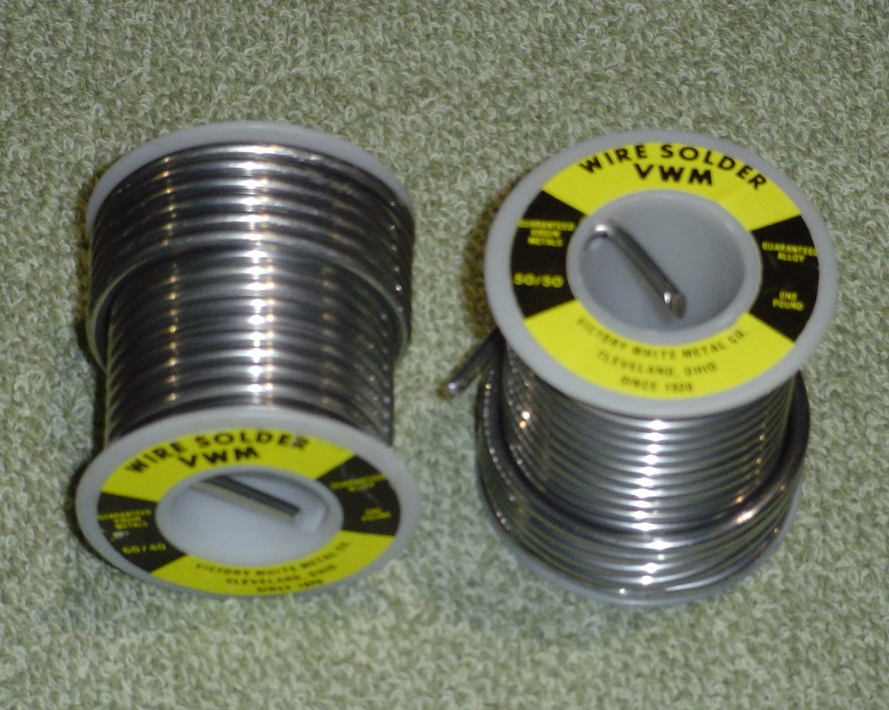 60/40 Stained Glass Solder 1 lb Spool 1/8 Dia. Free Shipping 50 Box -  Alassco Online Store