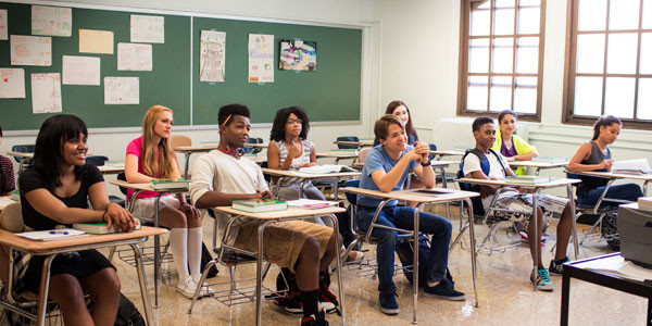 Before Winter Break: 5 Smart Ways Schools Can Stretch Their Remaining Classroom Technology Budget