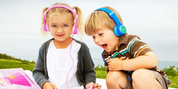 Are JLab Headphones Comfortable for Small Children?