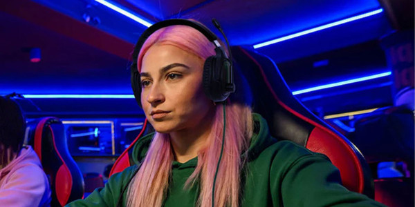Beat Summertime Boredom Blues with Gaming Headphones for Students