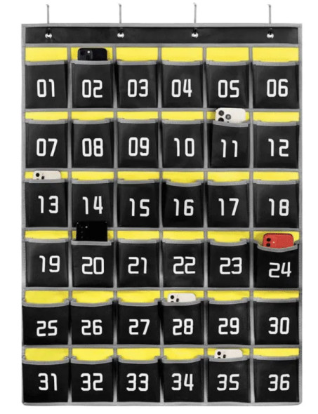 IBenzer Class Pocket Chart - 36 Pockets Black