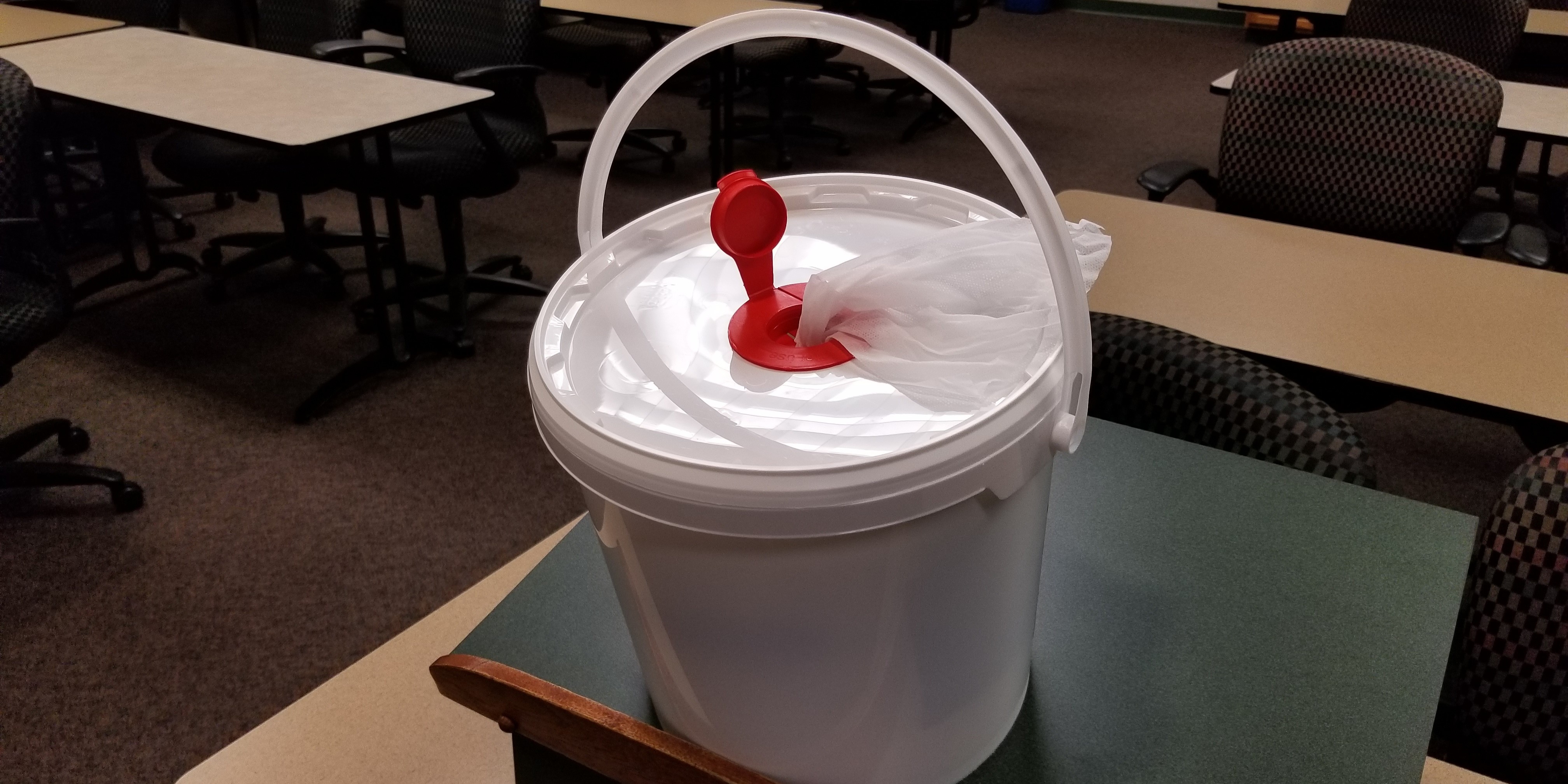 Fall Hygiene Tips for Protecting Your Classroom Headphones Encore Data Products, Inc.