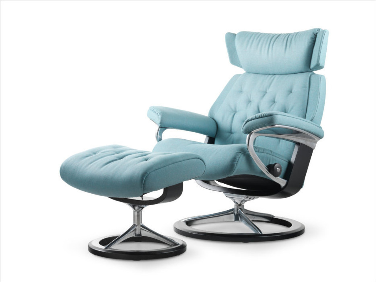 Stressless Skyline Recliner and Ottoman by Ekornes- Ships Fast in North  America