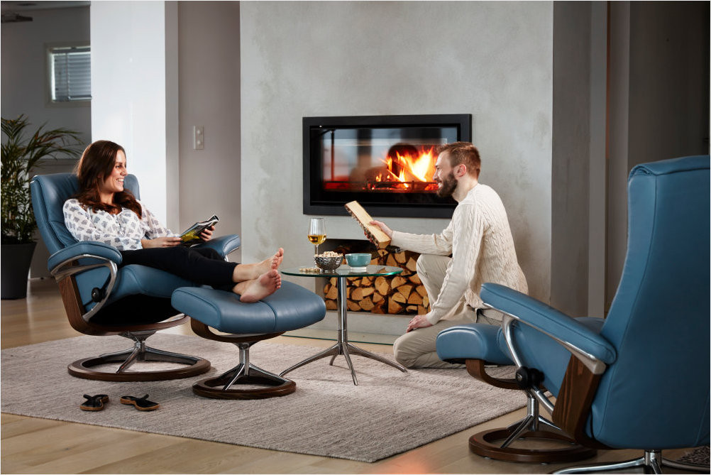 Stressless Peace Recliner Signature Base or Power by Ekornes Unwind Furniture Co.