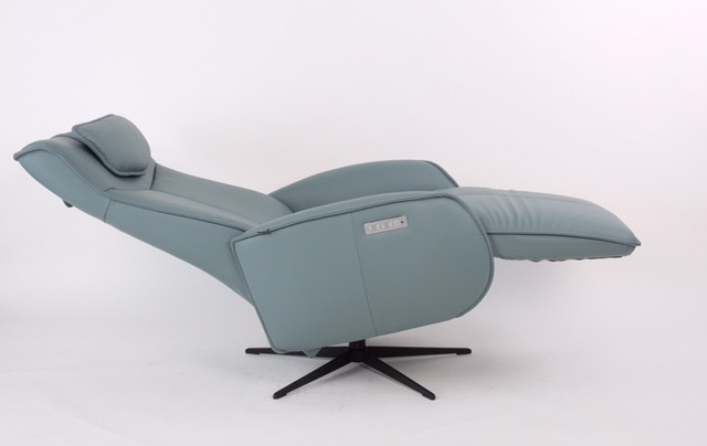 Fjords Axel Recliner Medium Powered Unwind Furniture Co.