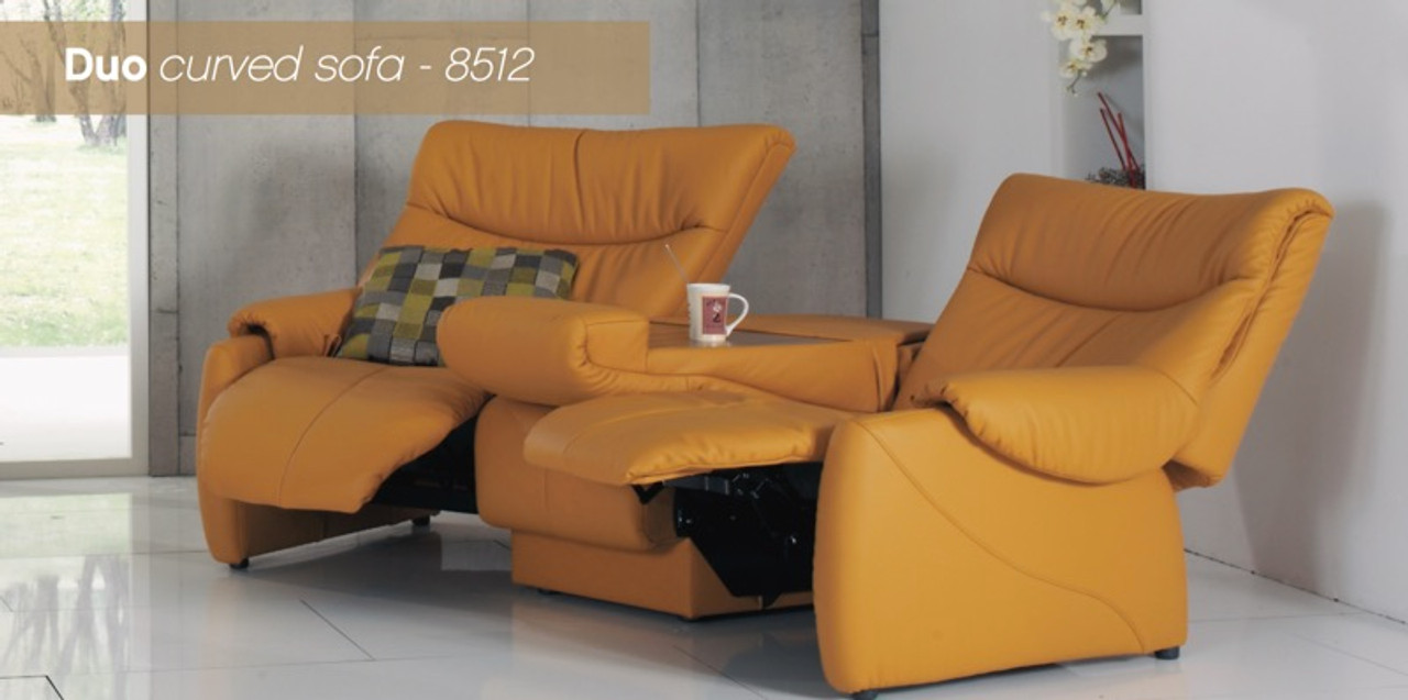 Himolla Duo Curved Manual 3-Seat Sofa- Model 8512 - Unwind